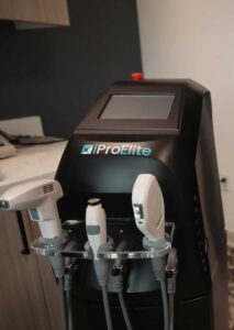 I Pro Elite Machine | Andover & Winfield Family Optometry